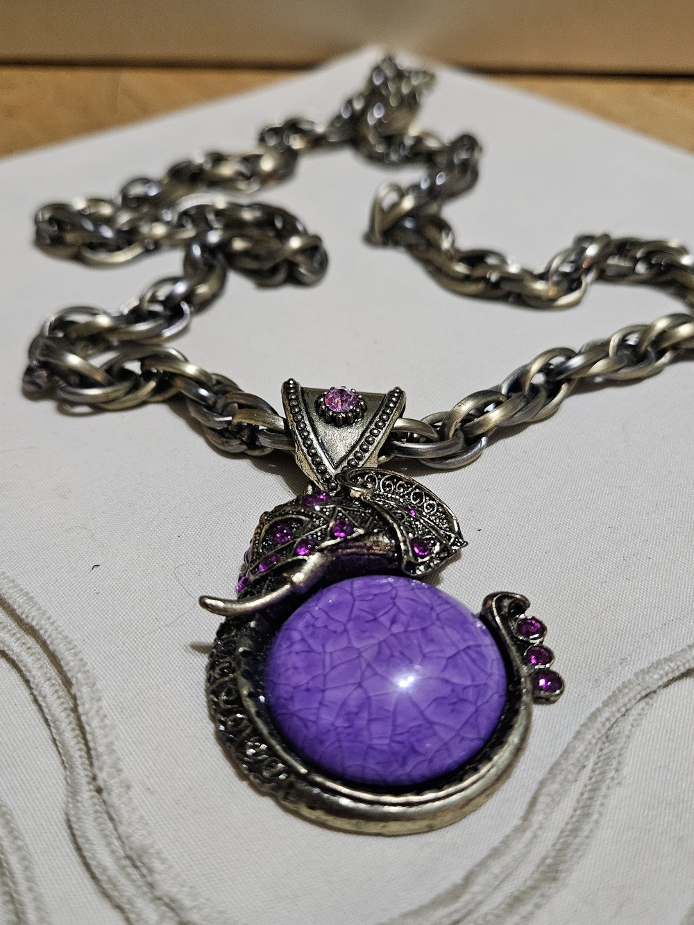 Antique-finished Bronze-toned Elephant Pendant Necklace